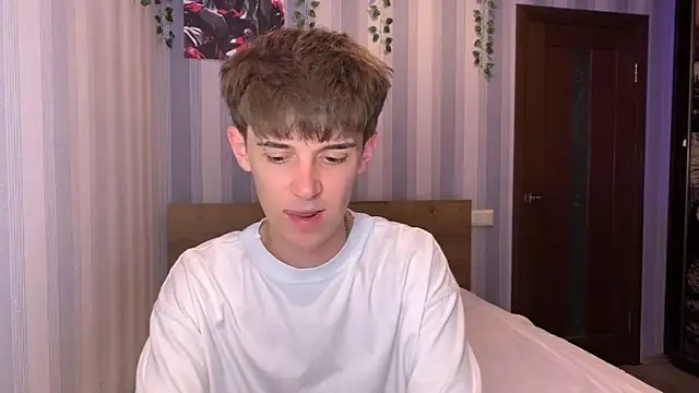 Sweet Dude online show from 06.05.26