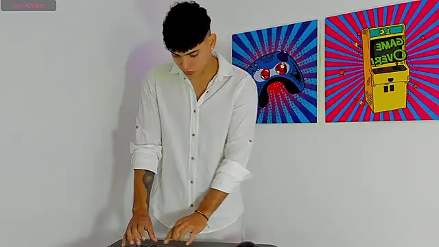 justin payn14 online show from 02.17.26