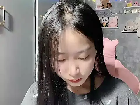 Linne6789 online show from 04.02.26