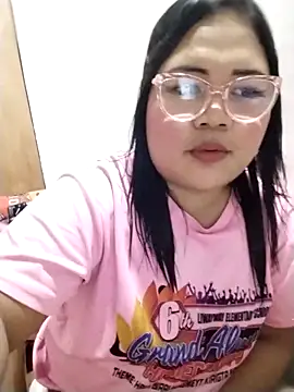 Snapshot of biggbooty15 chatting on 02.23.26 biggbooty15 online show from 02.23.26