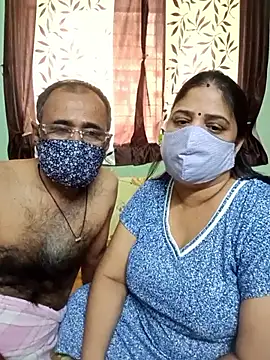 HoneyHush online show from 02.11.26