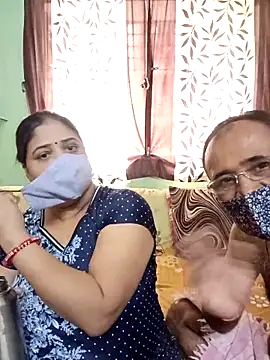 HoneyHush online show from 02.18.26