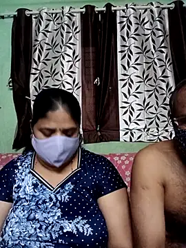 HoneyHush online show from 02.24.26