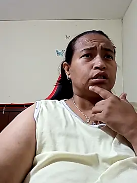Snapshot of BustySexy_Nataly chatting on 05.04.26 BustySexy Nataly online show from 05.04.26