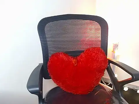 ELIZA 01 online show from 02.06.26