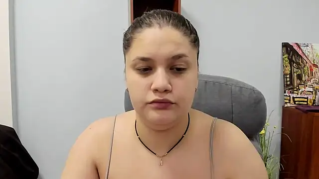 Snapshot of Maddinia chatting on 02.24.26 Maddinia online show from 02.24.26