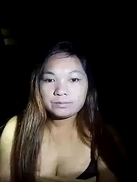 Snapshot of cute-hiphop chatting on 03.17.26 cute-hiphop online show from 03.17.26