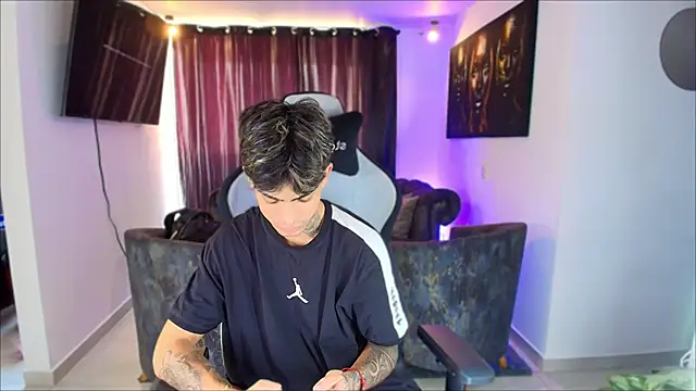 miguel aguirre  online show from 02.17.26