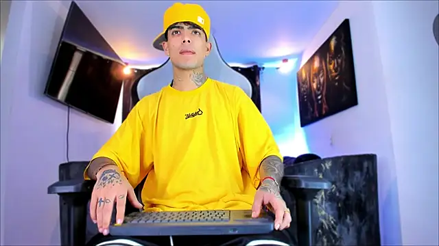 miguel aguirre  online show from 02.21.26