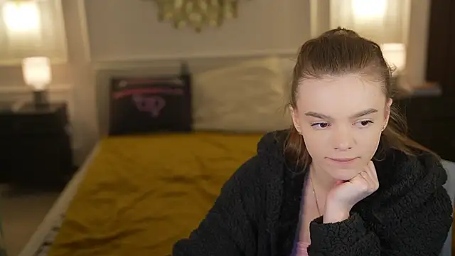 Zlata Sky online show from 03.24.26