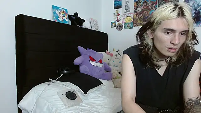 Snapshot of denjireze chatting on 04.15.26 denjireze online show from 04.15.26