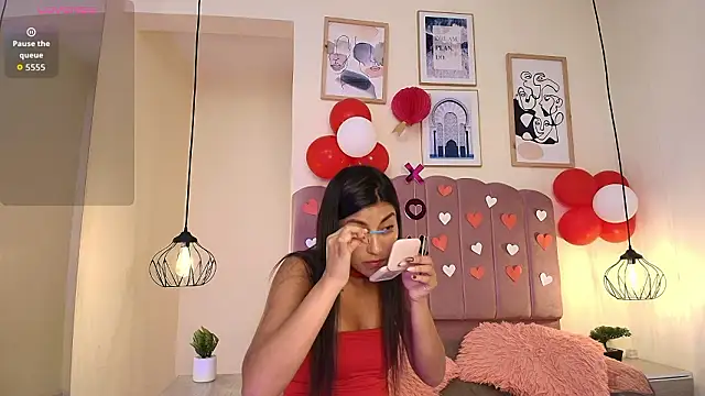 Snapshot of Ateneaaa_ chatting on 02.14.26 Ateneaaa online show from 02.14.26