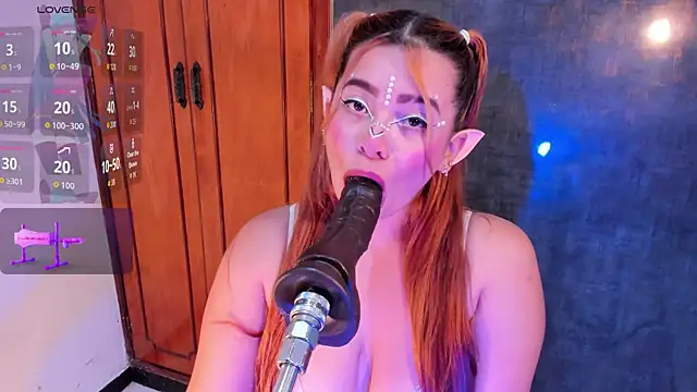 Snapshot of nicolle_boobies chatting on 04.07.26 nicolle boobies online show from 04.07.26