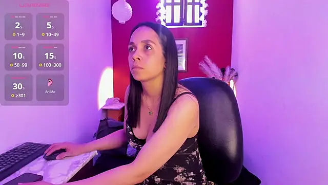 Snapshot of paula_lopez__ chatting on 02.12.26 paula lopez online show from 02.12.26