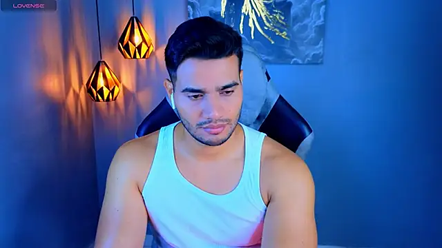 Snapshot of AndresRodriguez1 chatting on 04.22.26 AndresRodriguez1 online show from 04.22.26