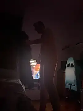 io1Elian online show from 04.08.26