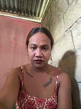 Snapshot of Queen-barbie chatting on 02.23.26 Queen-barbie online show from 02.23.26