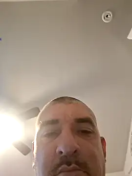 Snapshot of kloudmycock chatting on 02.01.26 kloudmycock online show from 02.01.26