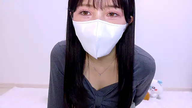 Snapshot of The_Ami_jp chatting on 03.07.26 The Ami jp online show from 03.07.26