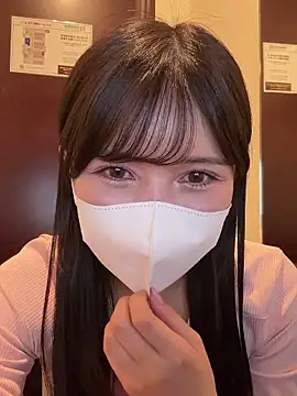 Snapshot of The_Ami_jp chatting on 03.26.26 The Ami jp online show from 03.26.26