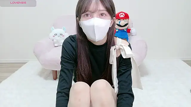 Snapshot of The_Ami_jp chatting on 04.02.26 The Ami jp online show from 04.02.26