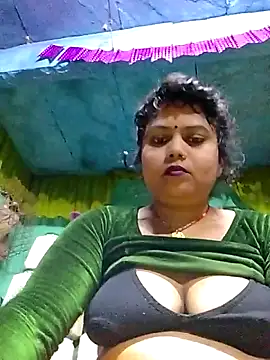 Snapshot of rasim_sexe chatting on 02.15.26 rasim sexe online show from 02.15.26