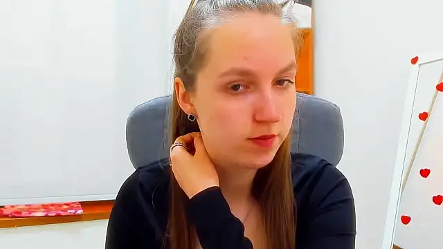 Snapshot of Nessi-Morris chatting on 02.19.26 Nessi-Morris online show from 02.19.26