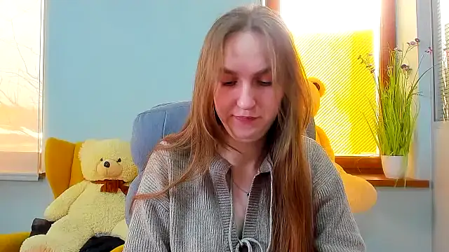 Snapshot of Nessi-Morris chatting on 02.20.26 Nessi-Morris online show from 02.20.26