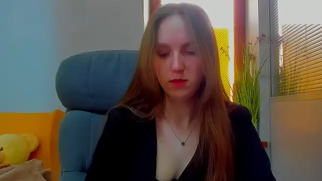 Snapshot of Nessi-Morris chatting on 02.24.26 Nessi-Morris online show from 02.24.26