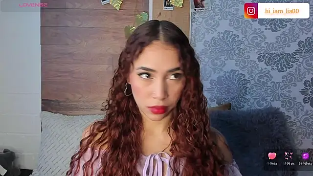 Snapshot of LiaHansson00 chatting on 04.01.26 LiaHansson00 online show from 04.01.26