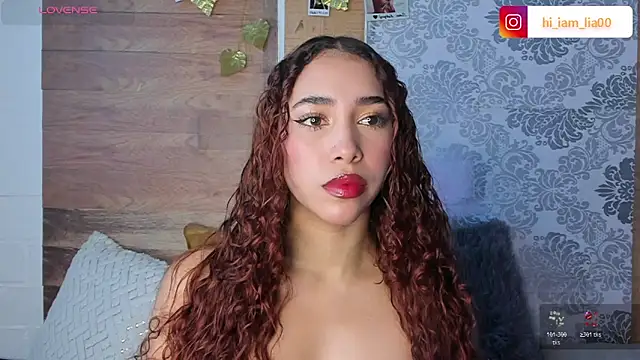 Snapshot of LiaHansson00 chatting on 04.09.26 LiaHansson00 online show from 04.09.26