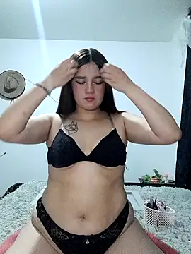 Snapshot of bunnynube chatting on 02.07.26 bunnynube online show from 02.07.26