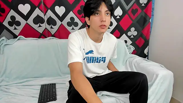 Snapshot of Steerlingxvx chatting on 02.05.26 Steerlingxvx online show from 02.05.26