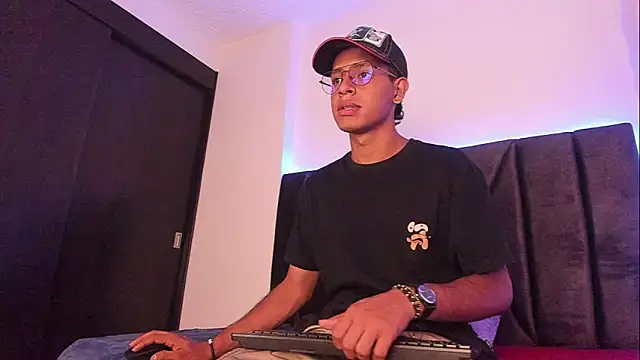 Snapshot of StellayDrake chatting on 02.07.26 StellayDrake online show from 02.07.26