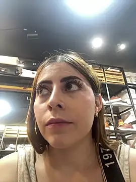 Snapshot of lilasun17 chatting on 02.17.26 lilasun17 online show from 02.17.26