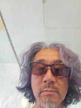 Snapshot of MtaS1 chatting on 02.17.26 MtaS1 online show from 02.17.26