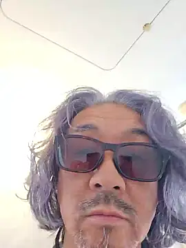 Snapshot of MtaS1 chatting on 02.22.26 MtaS1 online show from 02.22.26