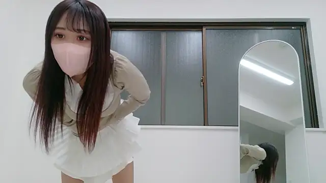 Snapshot of rinochan_v chatting on 02.23.26 rinochan v online show from 02.23.26