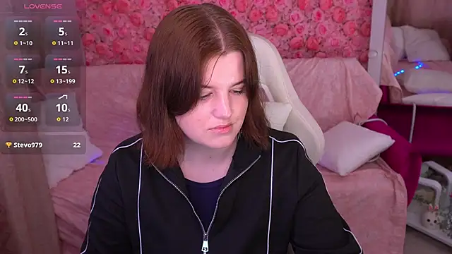 Snapshot of KristiFoxy chatting on 03.09.26 KristiFoxy online show from 03.09.26