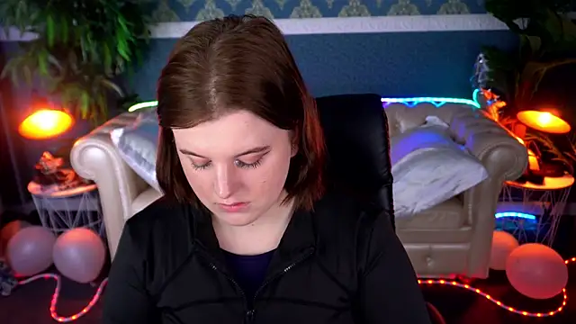 Snapshot of KristiFoxy chatting on 03.15.26 KristiFoxy online show from 03.15.26