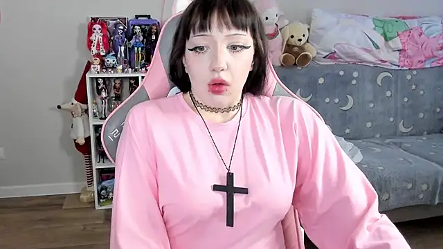 MollysLand online show from 06.01.26