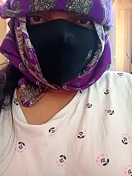 Snapshot of vyshali_vyshu chatting on 03.02.26 vyshali vyshu online show from 03.02.26