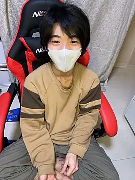 Snapshot of Mura109905 chatting on 04.05.26 Mura109905 online show from 04.05.26