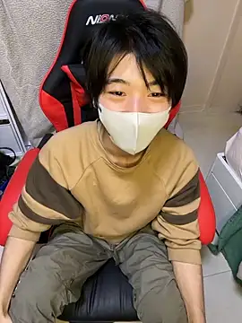 Snapshot of Mura109905 chatting on 04.08.26 Mura109905 online show from 04.08.26