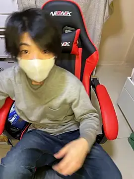 Snapshot of Mura109905 chatting on 04.16.26 Mura109905 online show from 04.16.26