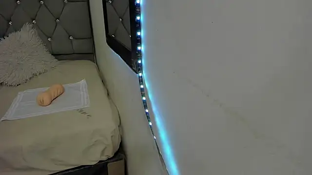  1DERECK online show from 02.24.26