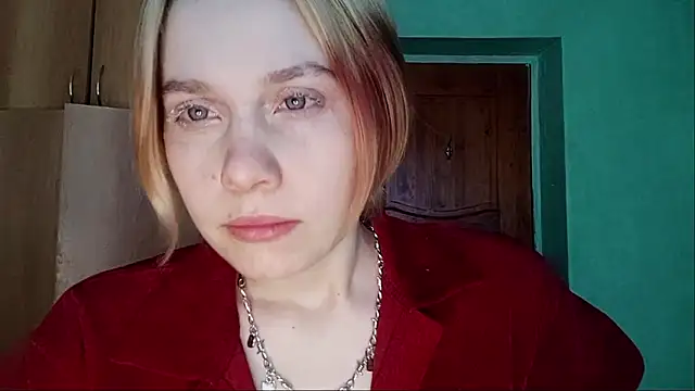 Snapshot of MillyVillage chatting on 02.04.26 MillyVillage online show from 02.04.26