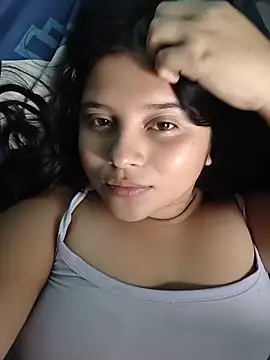Snapshot of Salome_Vivas chatting on 05.20.26 Salome Vivas online show from 05.20.26