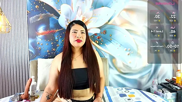 Snapshot of rouxinferno_cr chatting on 04.12.26 rouxinferno cr online show from 04.12.26