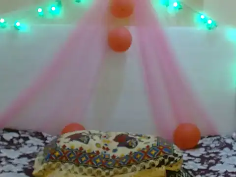 Snapshot of LIZNA_0 chatting on 02.22.26 LIZNA 0 online show from 02.22.26